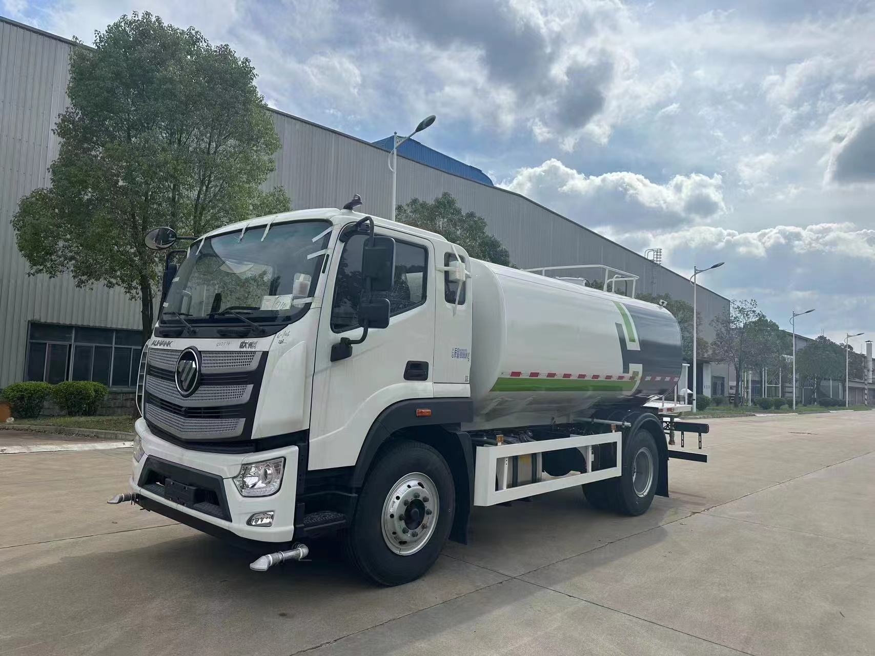 福田歐航13噸灑水車